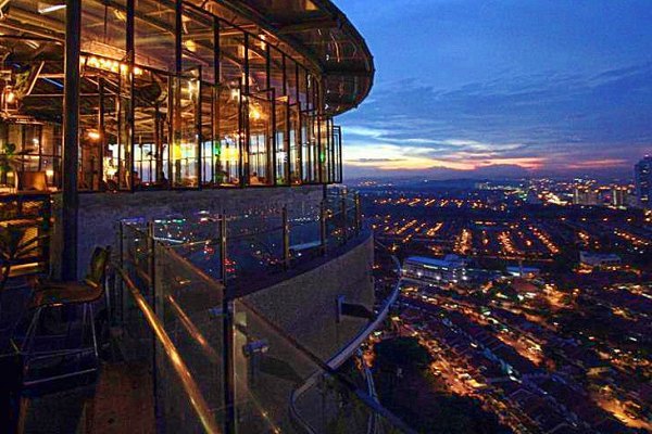 16 Best Bars in Kuala Lumpur you really need to Check Out in 2025!