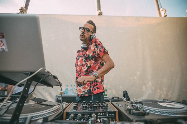Pisco Bar presents Le Mamie's 30 November 2018